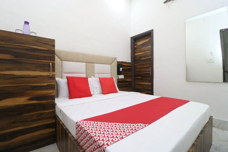 Oyo 39638 Hotel Indigo