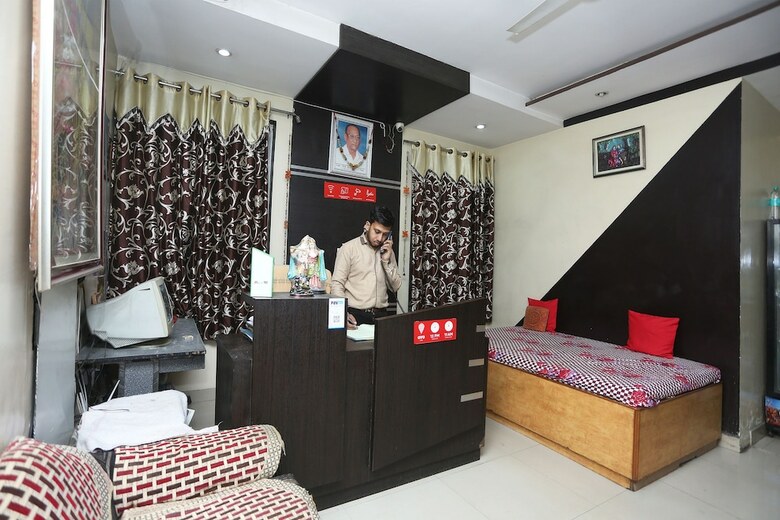 Oyo 8869 Hotel-a-firoza