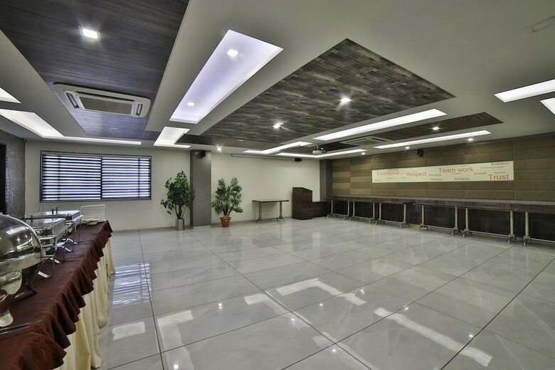 Capital O 26256 Hotel Unity