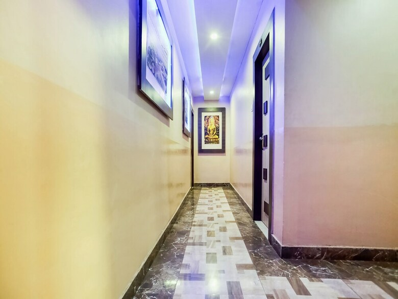 Hotel Oyo 45303 Jay Vijay Residency