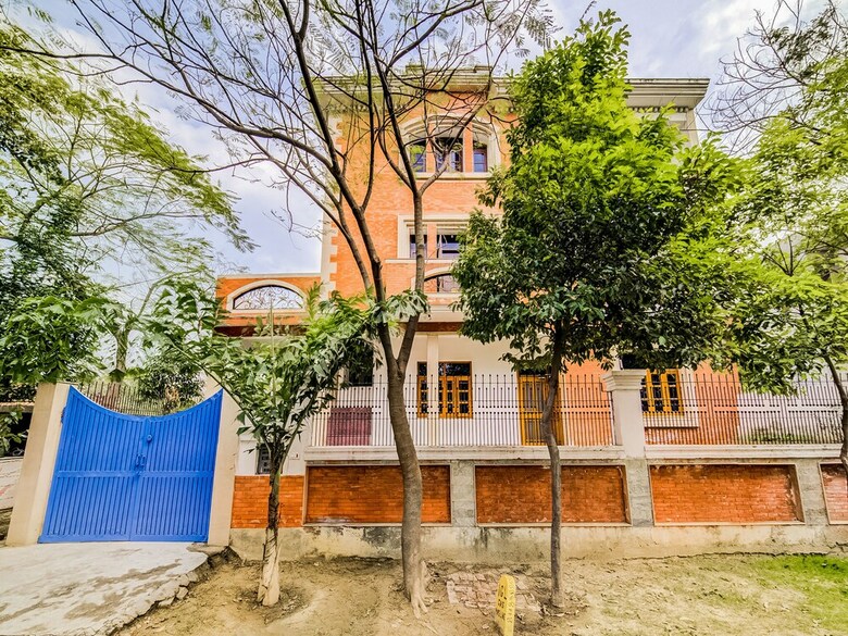 Oyo 30398 Hotel Royal Residency