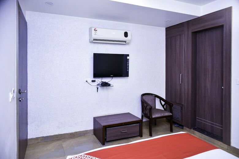 Oyo 3094 Hotel City Square