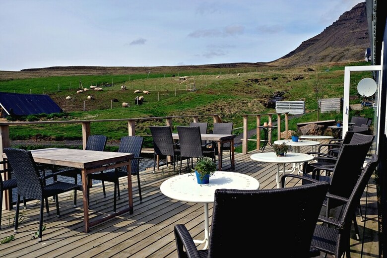 Hraunsnef Countryhotel