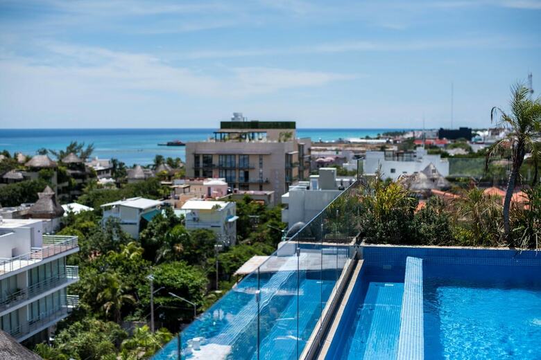 One Paralia Condo Boutique