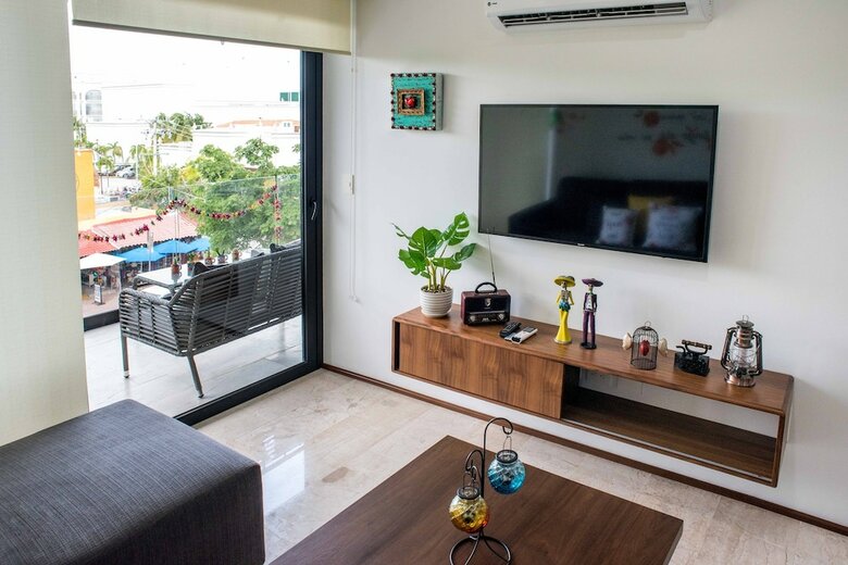 One Paralia Condo Boutique