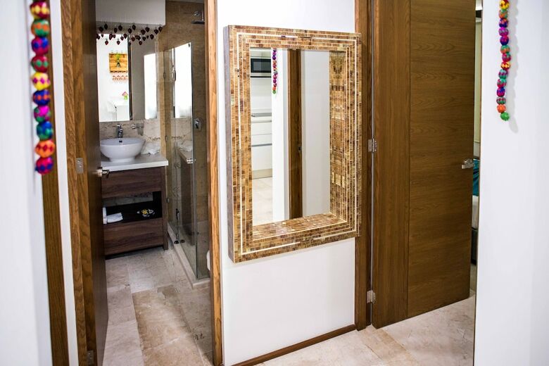 One Paralia Condo Boutique