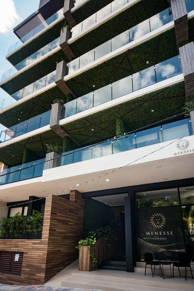 One Paralia Condo Boutique