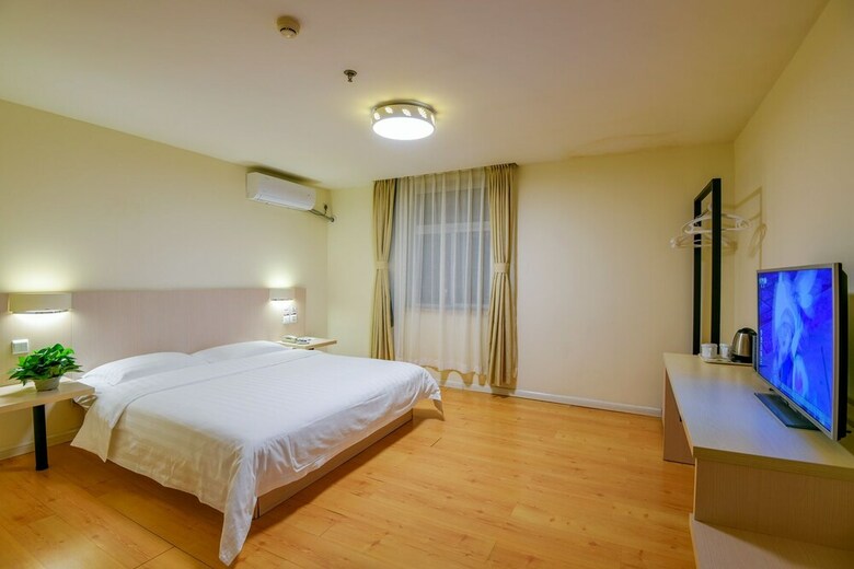 Jingcheng Business Hotel