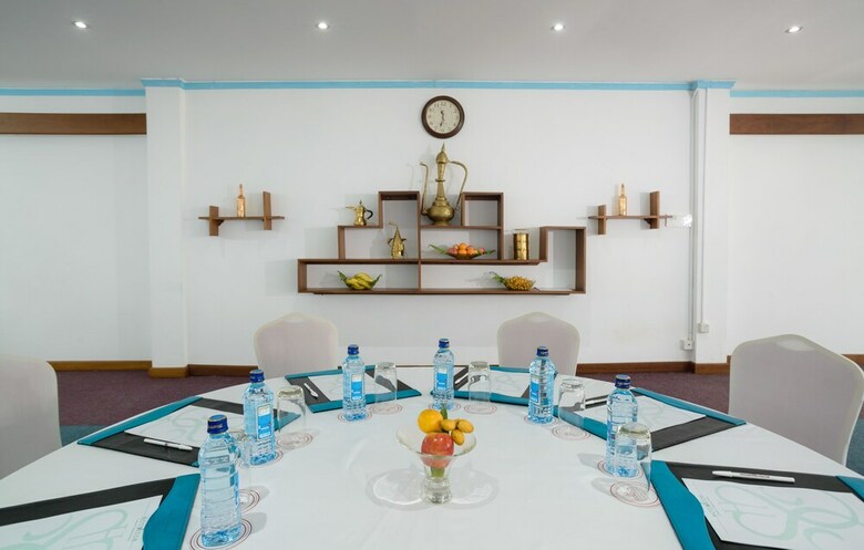 Hotel Sarova Whitesands Beach Resort & Spa