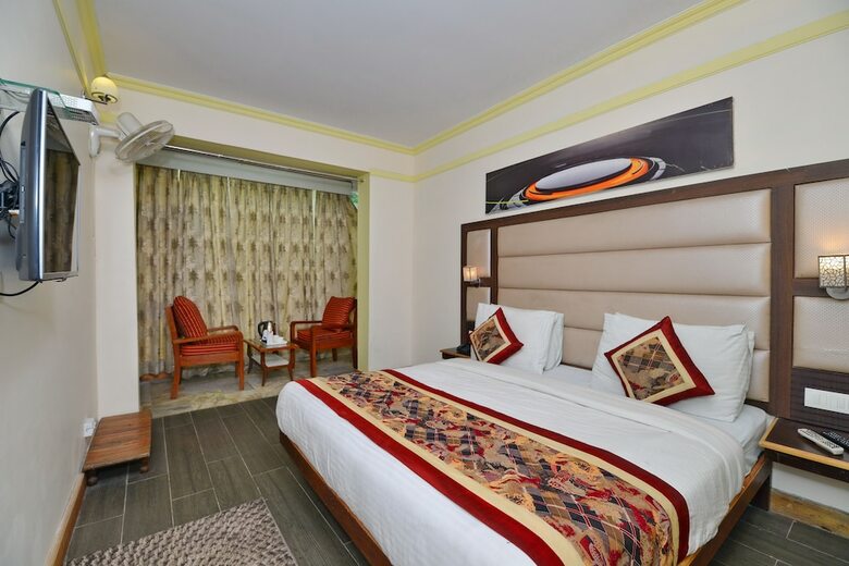 Hotel Aroma Nainital
