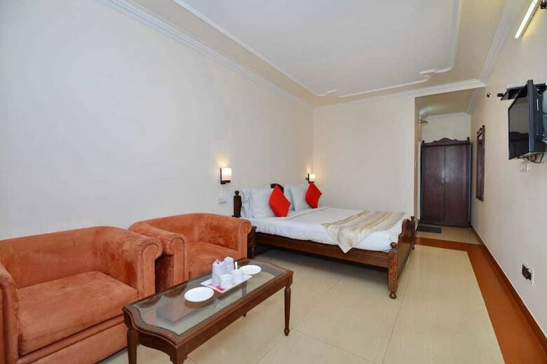 Hotel Aroma Nainital