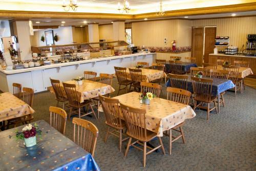 Hotel Blue Gate Garden Inn