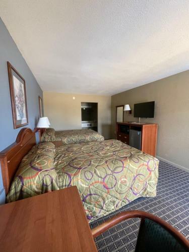 Hotel Garden Inn & Suites