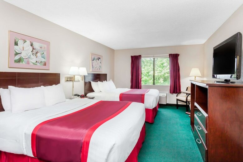 Hotel Ramada Limited Tell City