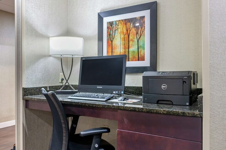 Hotel Hampton Inn Adel