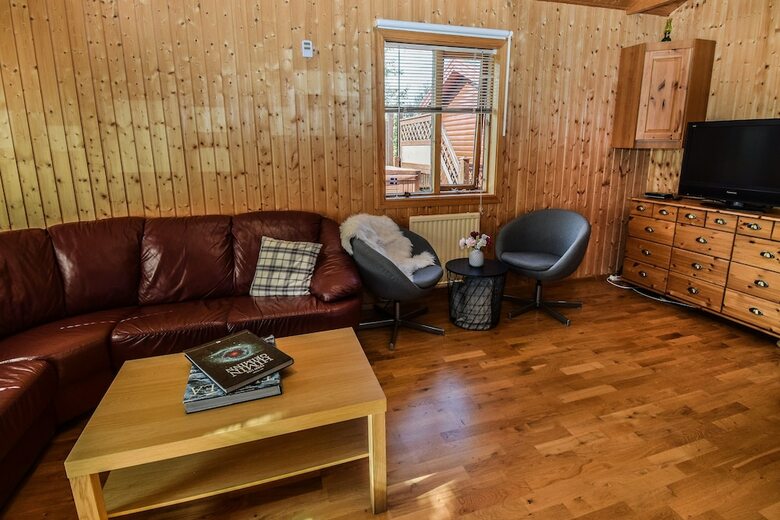 Cottage O12