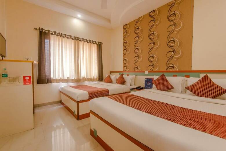 Hotel Sai Country Inn