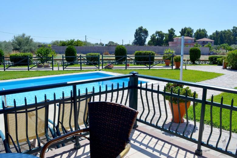Kalloni Beach Villas