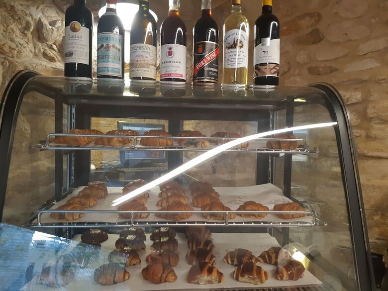 Hostal La Casetta