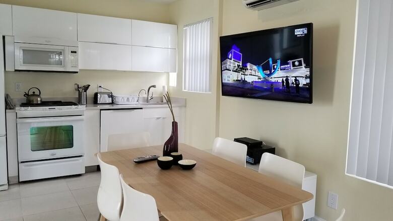 Apartamentos Casa Del Mar