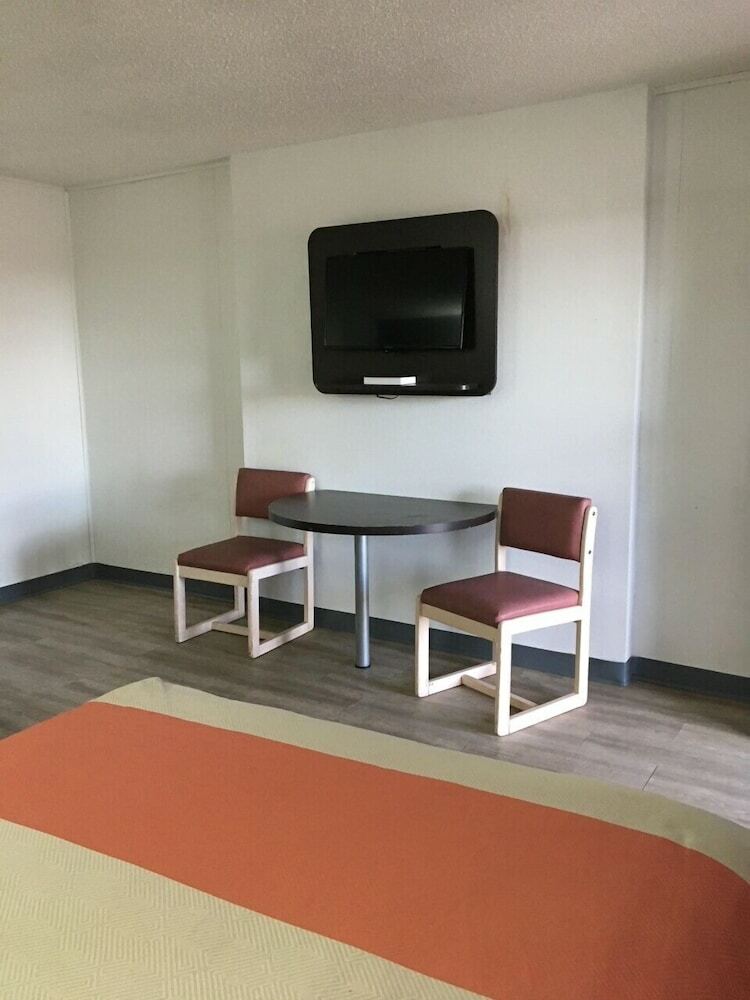 Sands Motel