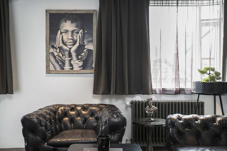 Ava Apartments