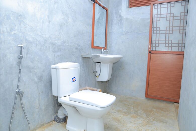 Hotel Click Hiriketiya