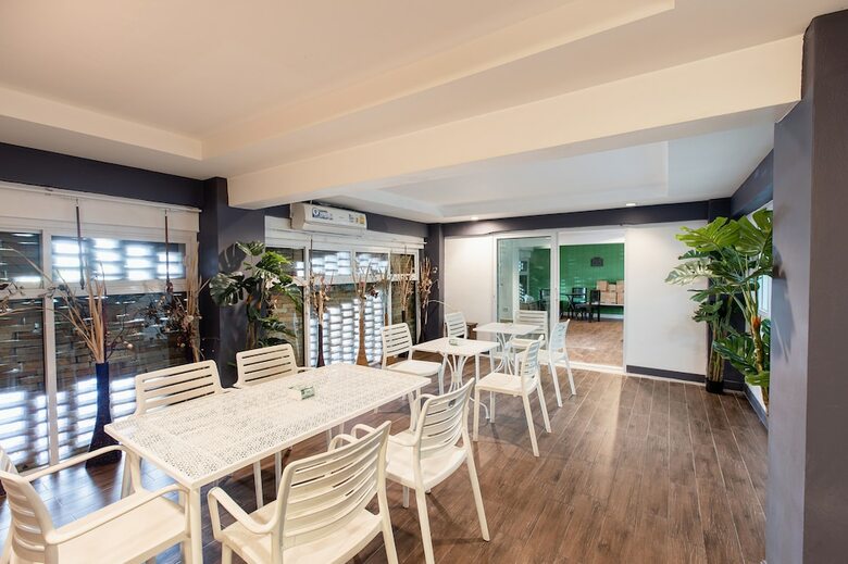 Hotel Sudyod House