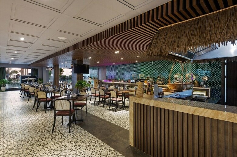 Hotel Sunset Beach Resort & Spa