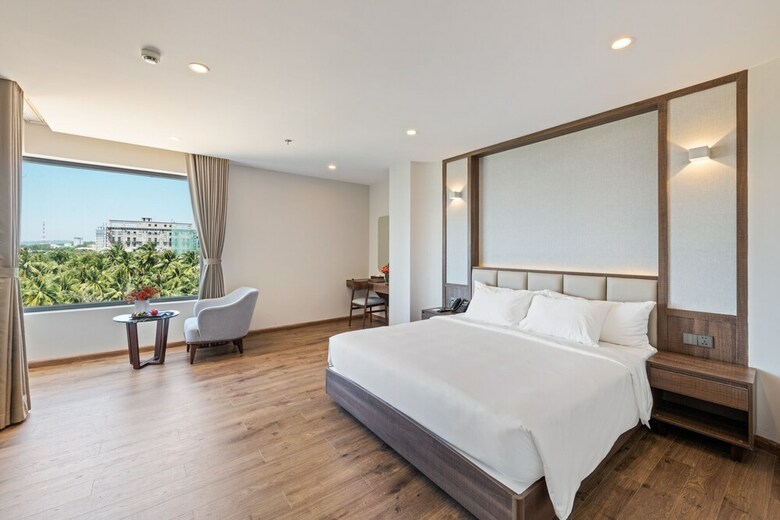 Hotel Sunset Beach Resort & Spa