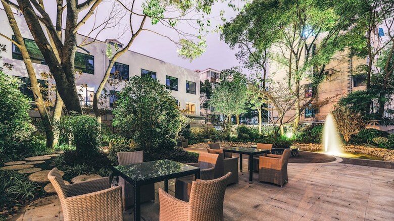 Atour Hotel Grand Mercantile Exchange Kunming
