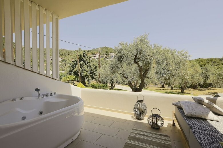 Skiathos Avaton Hotel