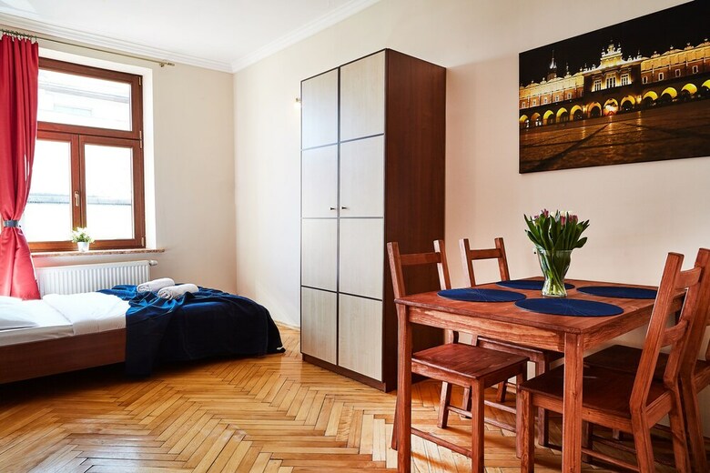 Prime Location Florianska Apartments