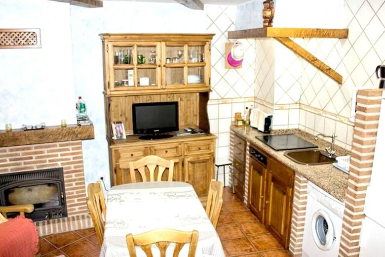House With 3 Bedrooms In Guisando