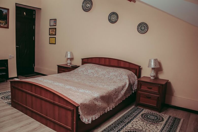 Hotel Navnihol Gold