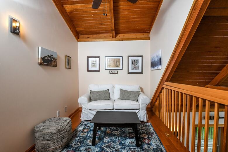 Drift Away Chalet