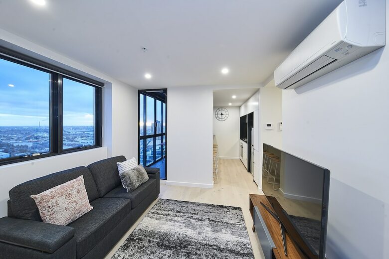 Mega Style Apartments Southbank Crown