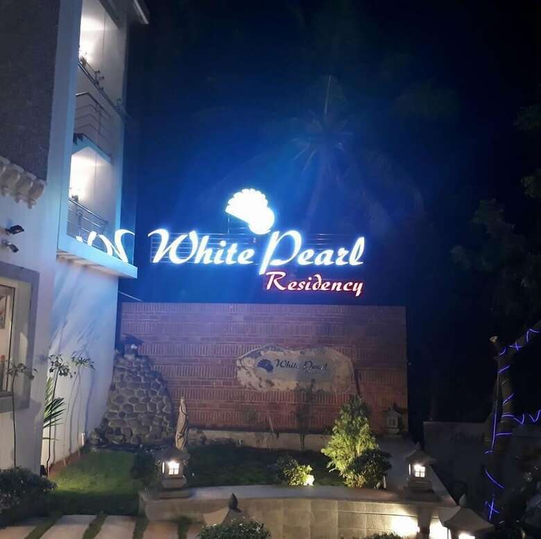 Apartamento White Pearl Residency