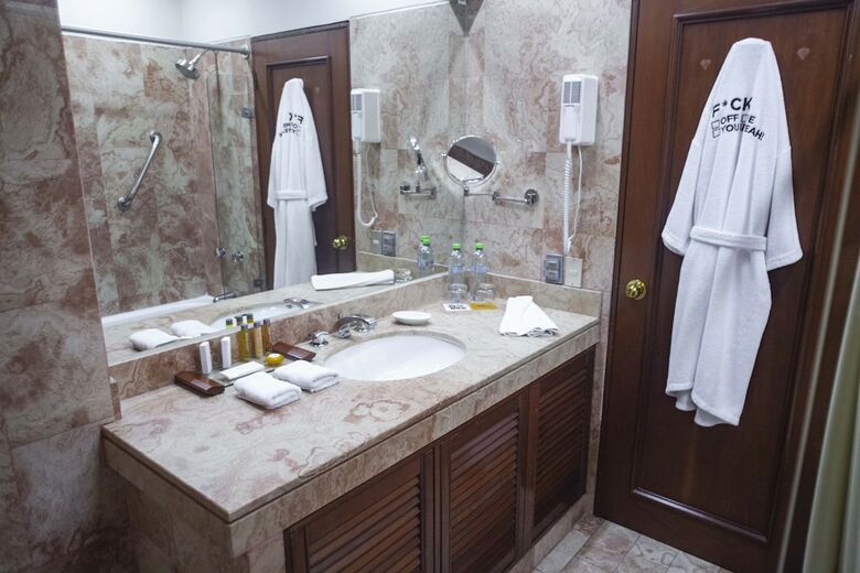 Bth Hotel Lima Golf