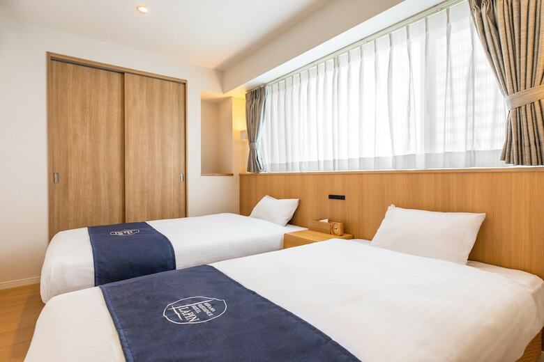 Apartamentos Lapin Mihama Residence Hotel
