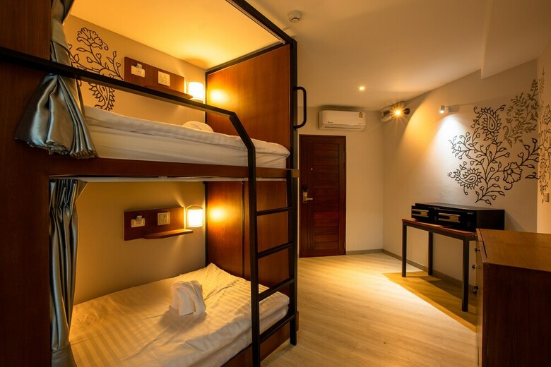 Vacay Aonang Hotel