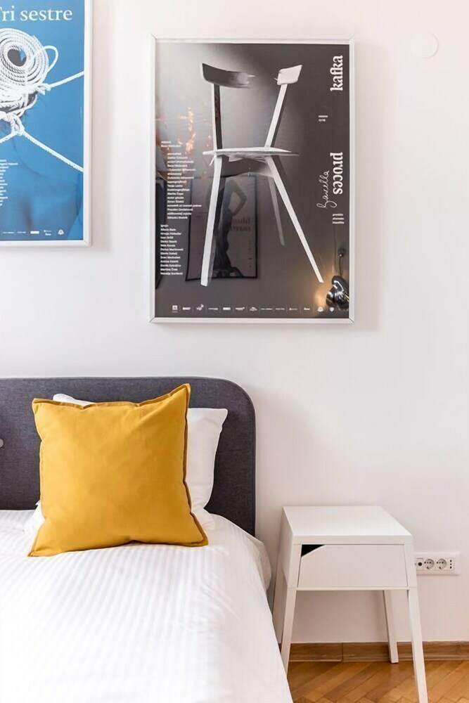 Apartamentos F11 Gallery