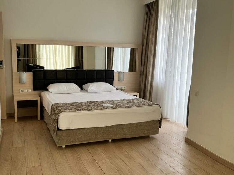 Hotel Golden Lotus