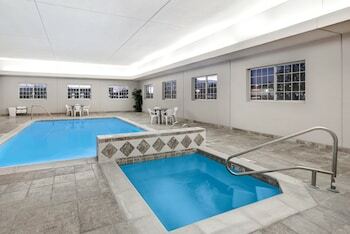 Hotel Days Inn Carroll