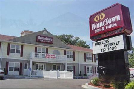 Hotel Hometown Inn & Suites