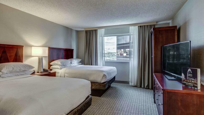 Hotel Embassy Suites Cincinnati - Rivercenter