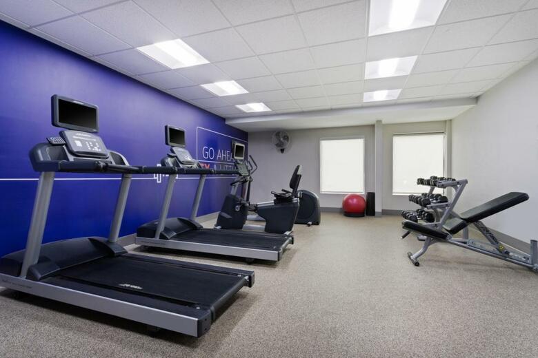 Hotel Holiday Inn Express & Suites Cincinnati Riverfront