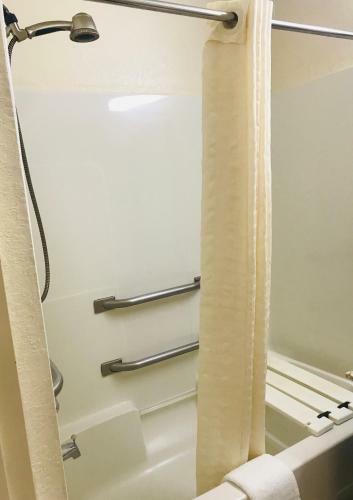 Motel America's Best Value Inn - Acworth