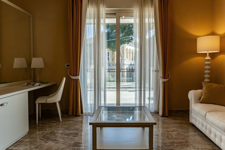 Bed & Breakfast Aurum Suites