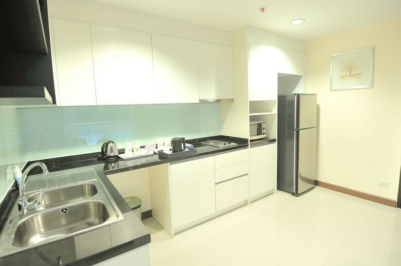 Hotel 42 Grand Residence